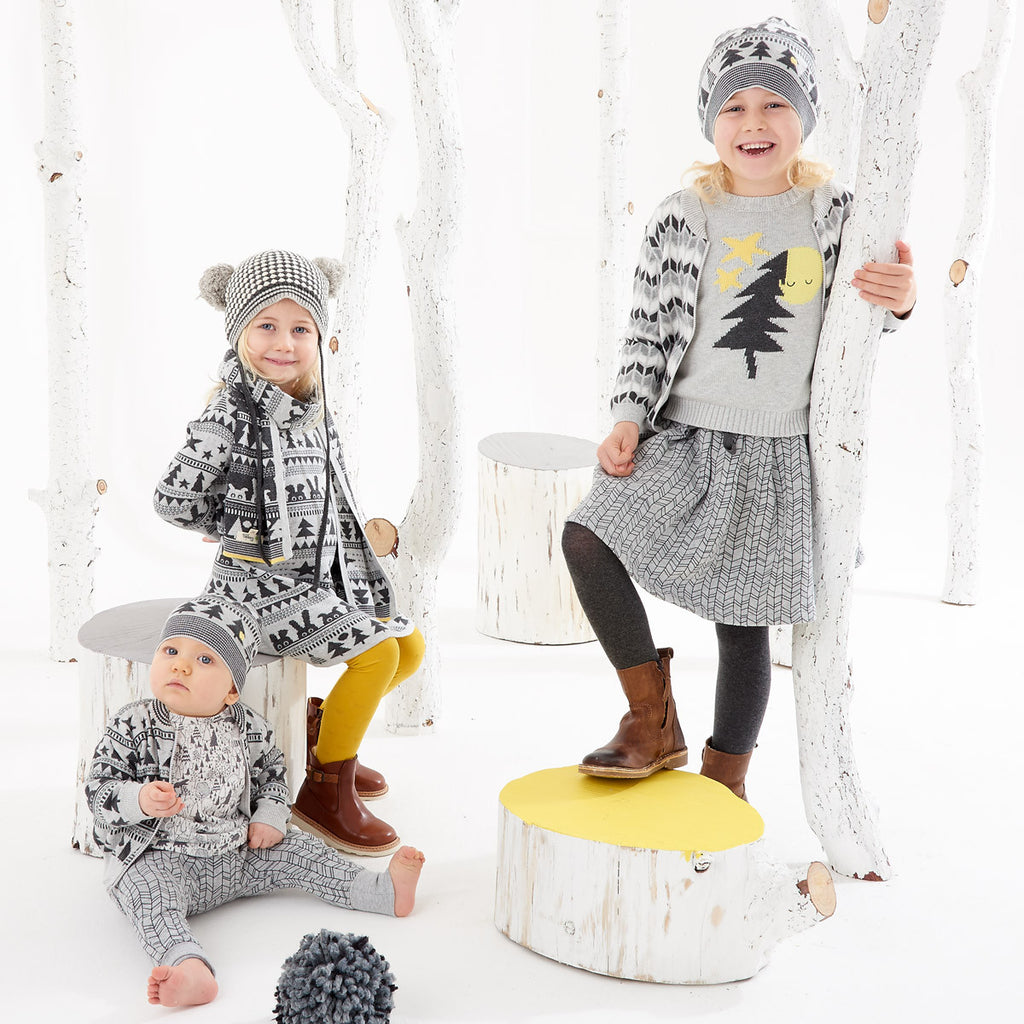 MONOCHROME MADNESS!