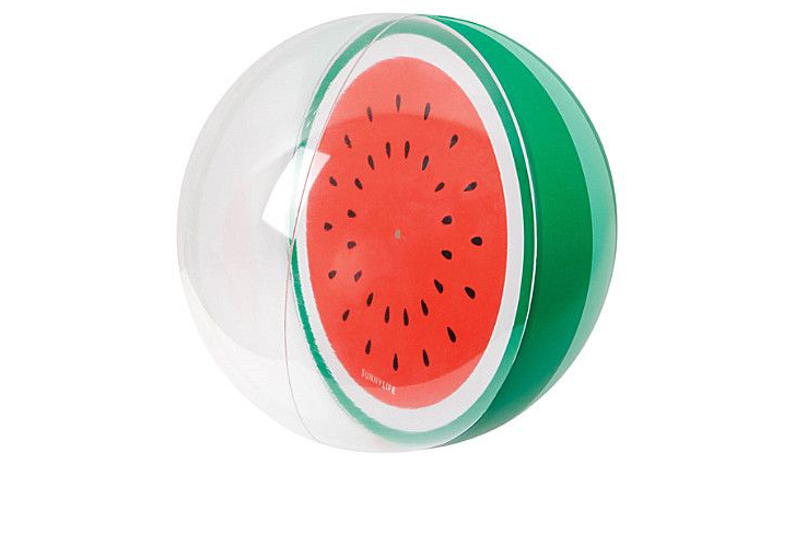 Our TOP 10 Kids Beach Holiday Essentials