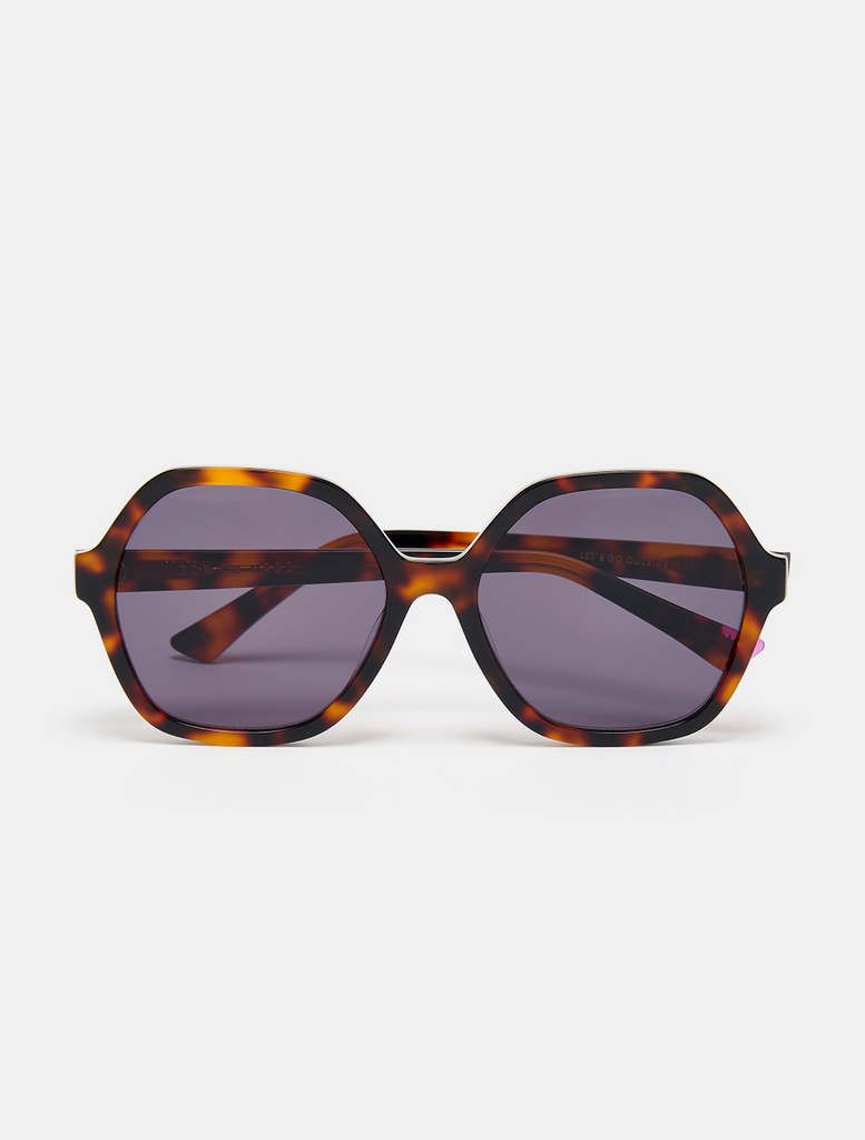 Tortoiseshell Hexagonal Sunglasses — Zoe de Pass Dolly