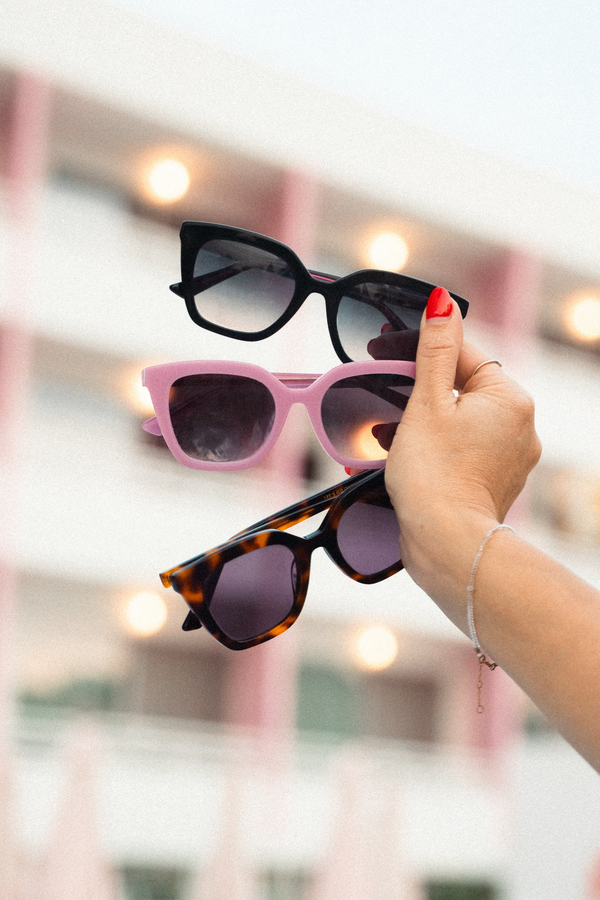 Tortoiseshell Cat Eye Sunglasses — Zoe de Pass Lauryn