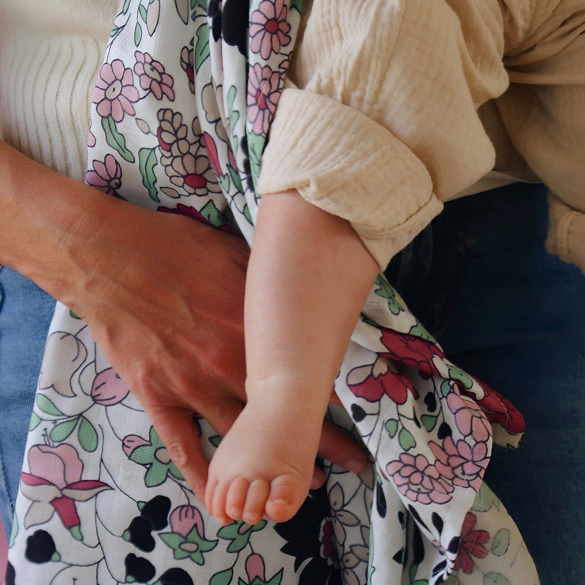 Etta Loves x Liberty Sensory Muslin Squares 2-Pack — Birth to 12 Months
