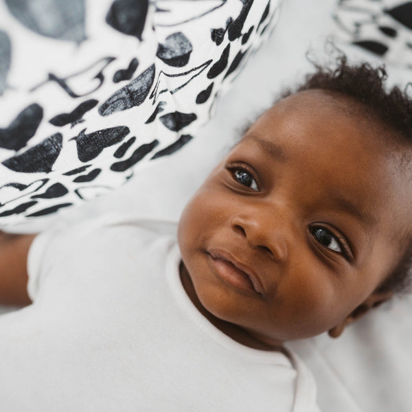 Etta Loves Sensory Baby Muslin — Love Heart, Birth to 4 Months