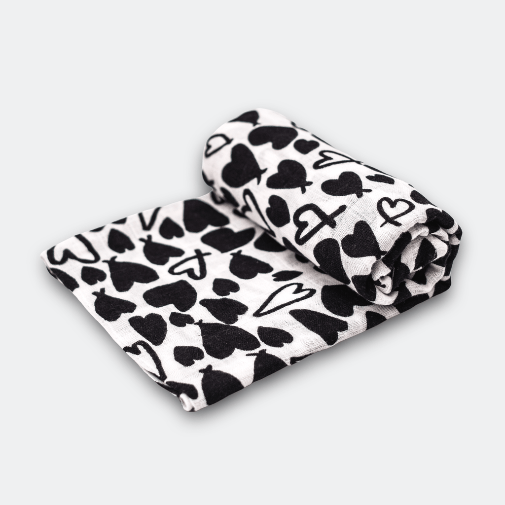 Etta Loves Sensory Baby Muslin — Love Heart, Birth to 4 Months
