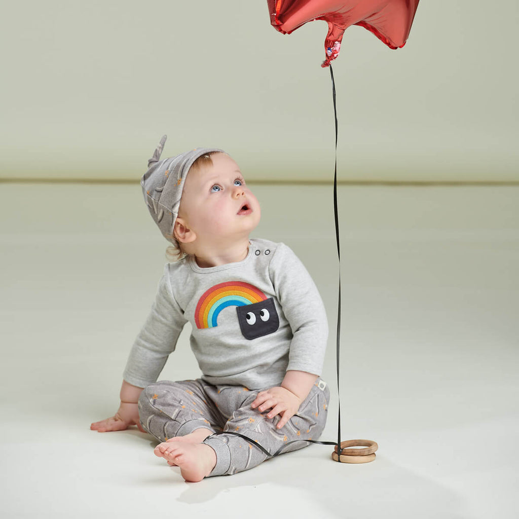 Tie top discount baby hat