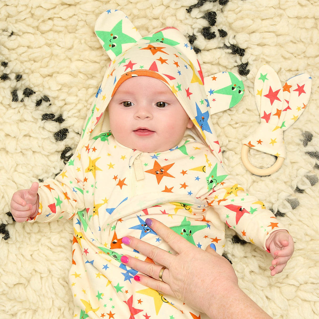 Rainbow Stars Baby Blanket With Hood GOTS Certified Organic Cotton The bonniemob
